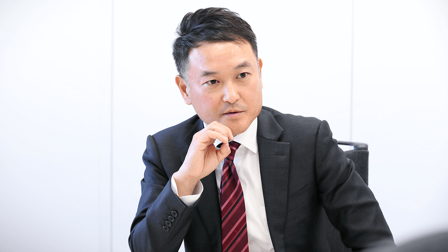 会社が個人を固有名詞で把握する。